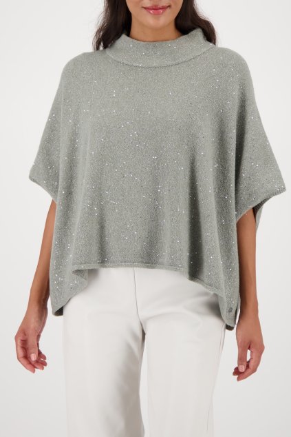 809474 667 Model Front 1200