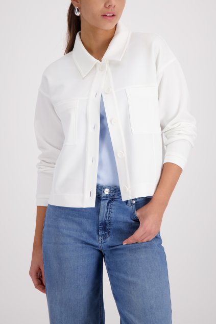 410396 102 Model Front 1200