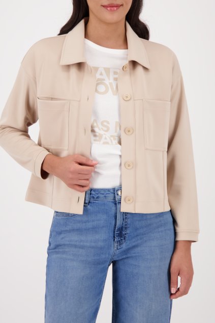 410396 146 Model Front 1200