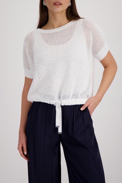 410875 105 Model Front 1200