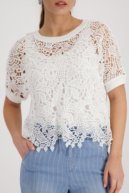 410889 105 Model Front 1200