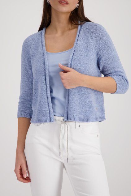 410915 721 Model Front 1200