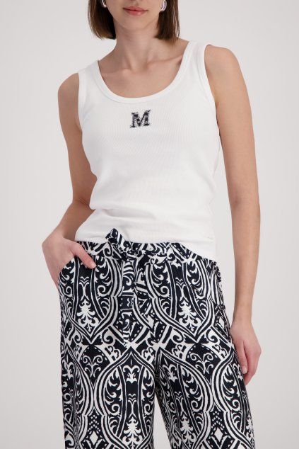 410726 105 Model Front 1200