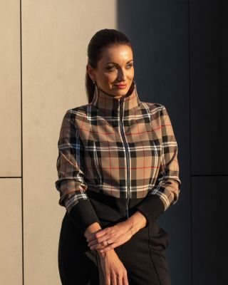 Do každého kousku vkládáme kus srdce.🤎 Zakládáme si na poctivém českém řemeslu, precizním zpracování a kvalitě, která...