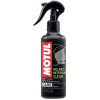 MOTUL M1 Helmet interior clean 0,250l