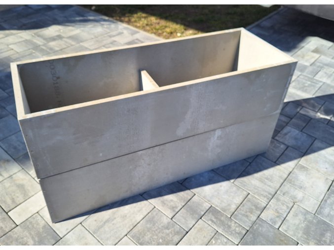 VYVÝŠENÝ TRUHLÍK 125x60x44,5