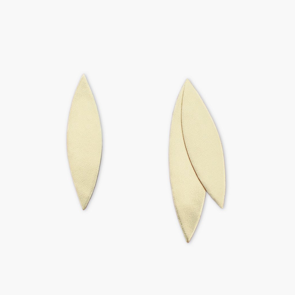 Gold leather willow leaf earrings - Czechdesign shop