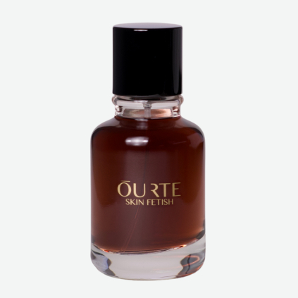 ourte skin fetish 1