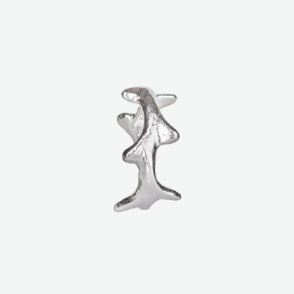 nastassia aleinikava earcuff memento mori crown S siroky P1