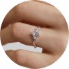 NASTASSIA ALEINIKAVA Zásnubní prsten Twig Diamond AU 002 O