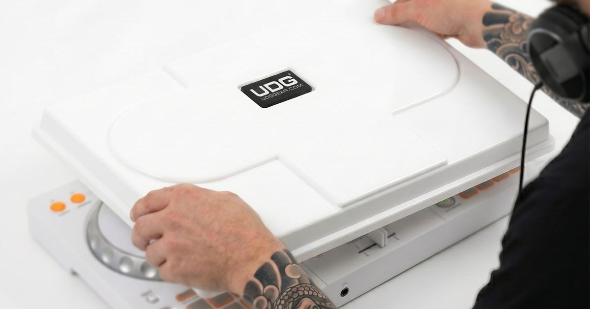 UDG Gear: Equipment Covers White Limited Edition – Stylová ochrana pro váš DJ setup