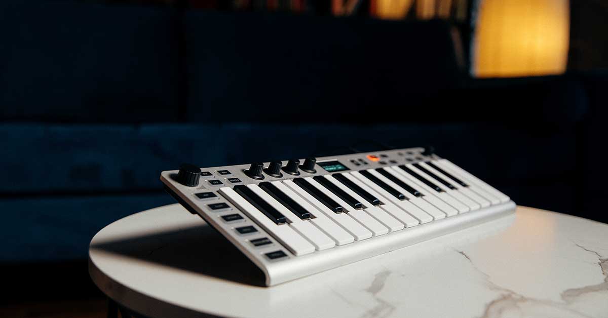 ESI: Xsynth - Tvoř naplno – kdekoliv, kdykoliv