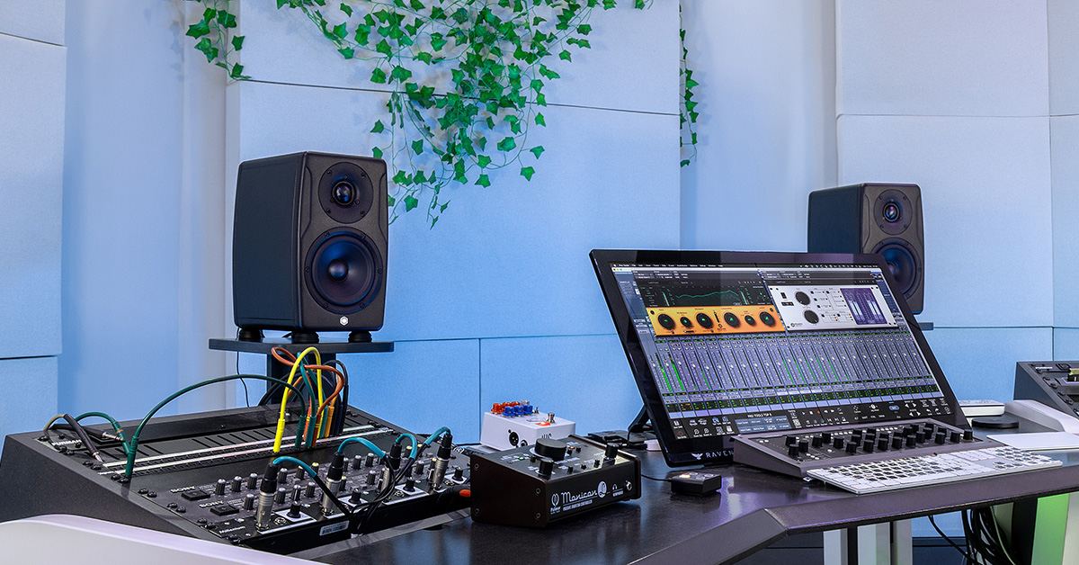 IK Multimedia: iLoud Precision MKII – Referenční poslech pro jakoukoli situaci