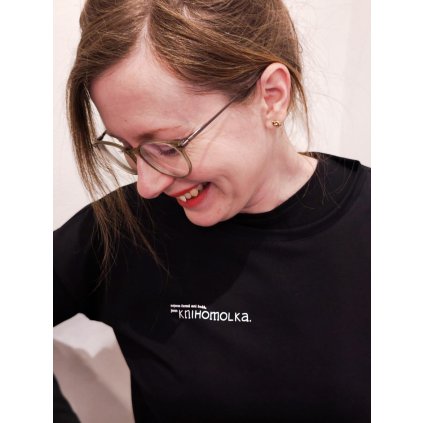 nejsem černá ani šedá, jsem knihomolka.19