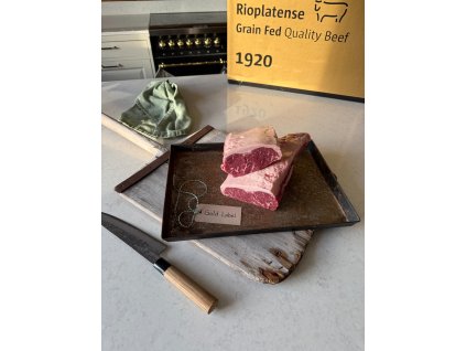 201098 Striploin steak