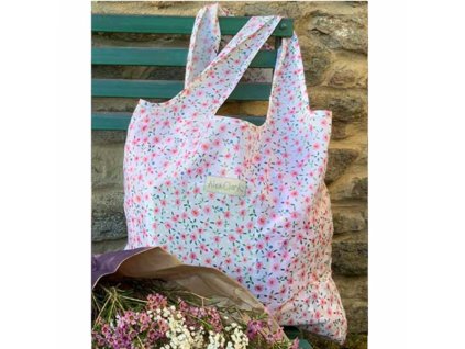 Skládací taška růžová kvítka od Alex Clark