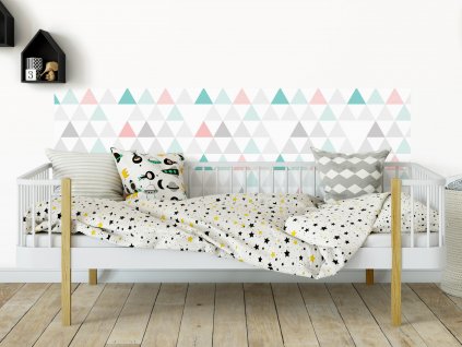 tri sestry pruh poste ruzova interier