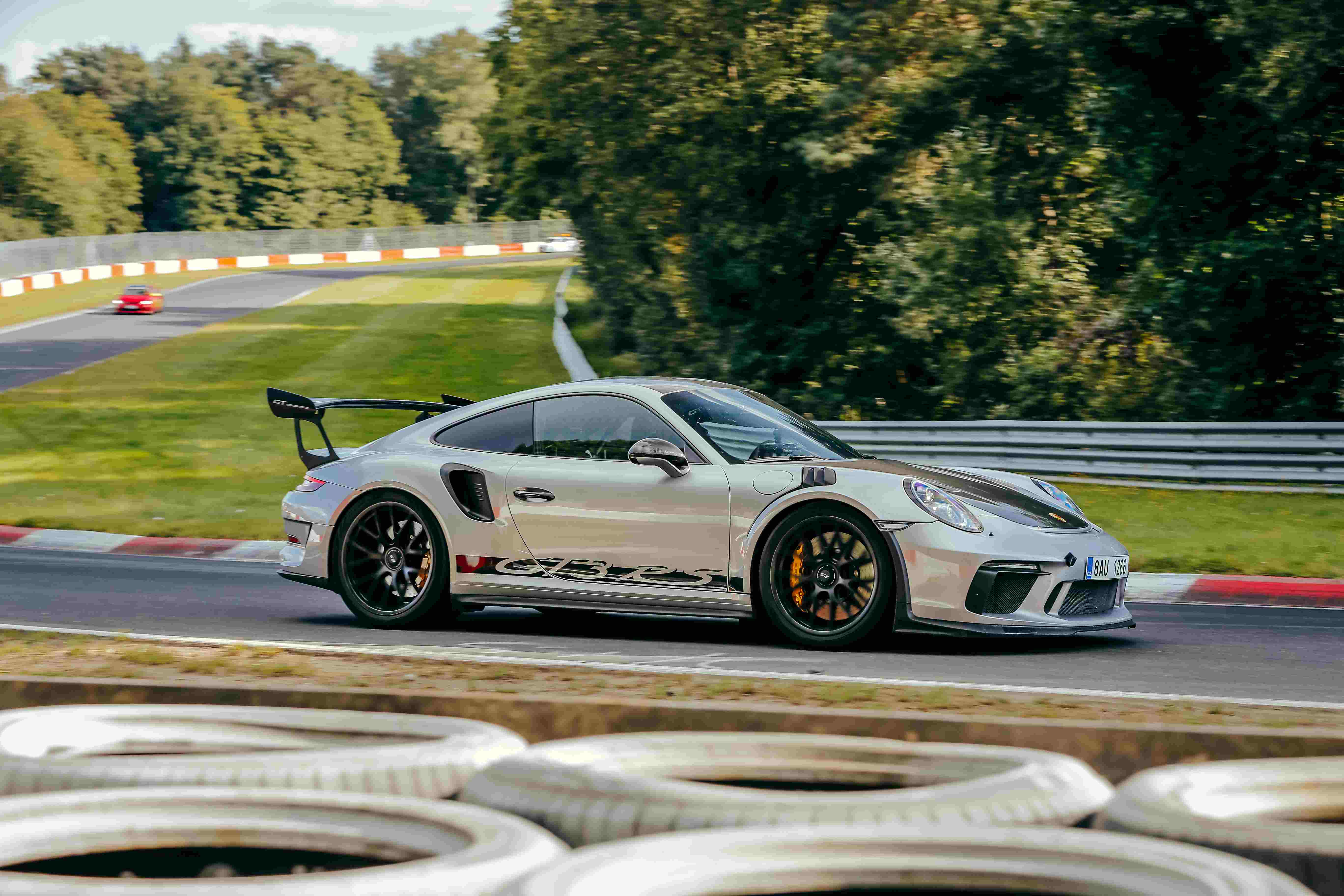 racetracker_14321570_216801