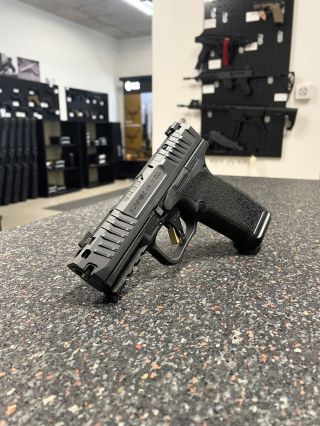 Dlouho očekávané, ale dočkali jsme se👉Canik METE PRIME a CANIK TTI Combat SMOKE Obojí je i k vyzkoušení v naší půjčovně!🔥...