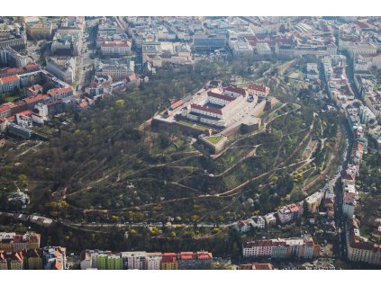 Sdílej nebe ve třech – 30 min. let plný výhledů