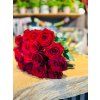 Růže červené velké 19 ks