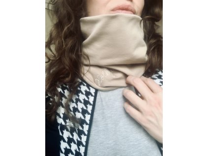 Nákrčník pro holky