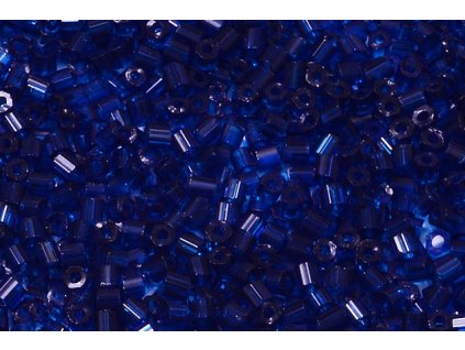 2 cut beads 11/0 60100