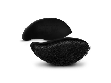 Q2M black brush 1500