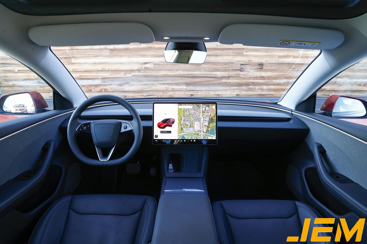 JEM PPF předřezaná fólie interiér Tesla Model 3 Fólie: Černý lesk