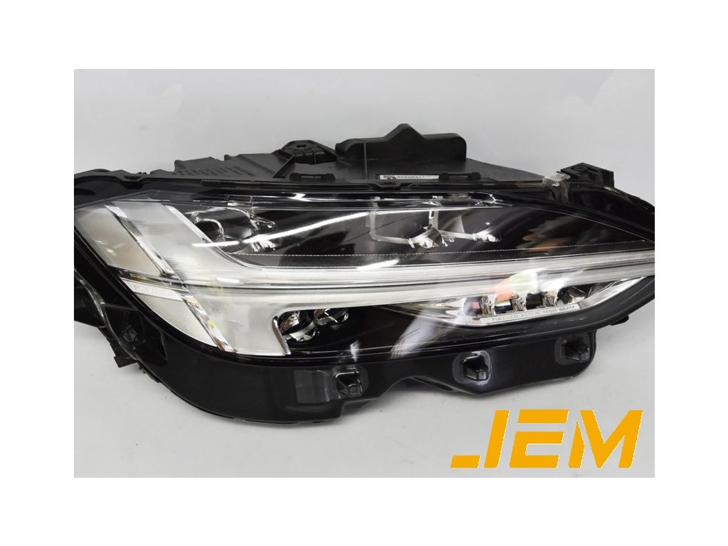 JEM PPF předřezaná fólie světla Volvo V90 White to black/White to purple