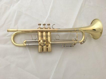 Bb Trubka model 136L