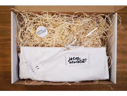 Dárkový box s trikem a sklenkou jsem nevěsta