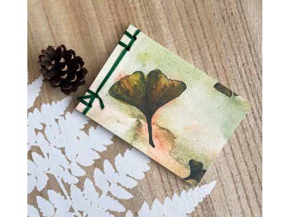 Lístky jinanu – sešit z edice Upcycle