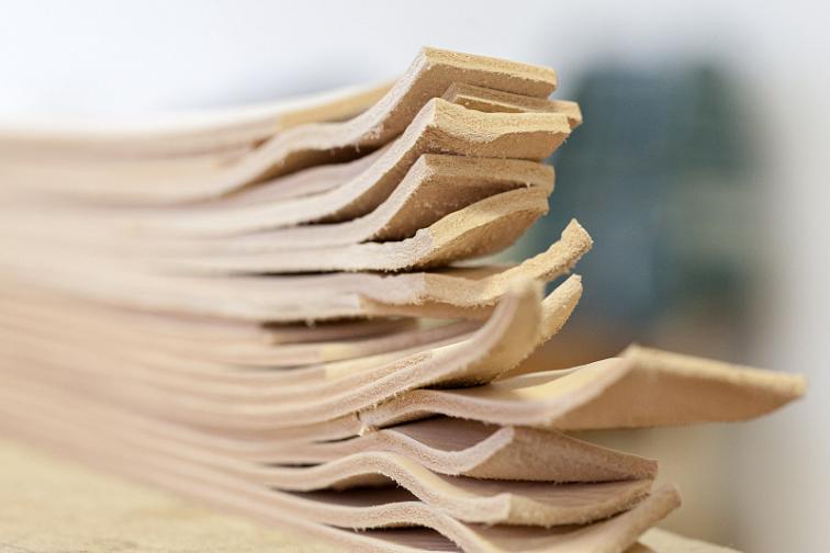 Zakázkový pánský opasek 135