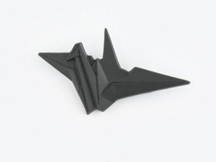 stehlik broz origami jerab cerna 1