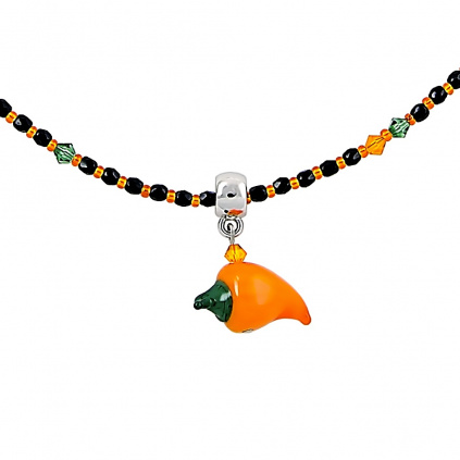 Cheerful Pepper necklace with Lampglas pearl