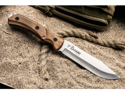 Messer Kizlyar Supreme Safari AUS-8 SW Walnut