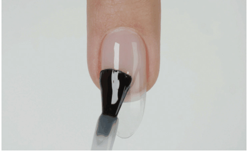 Nanášení PLEXIGEL Protector Top Coat na modeláž