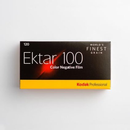 Kodak Ektar 100/120 Exp 03/2024