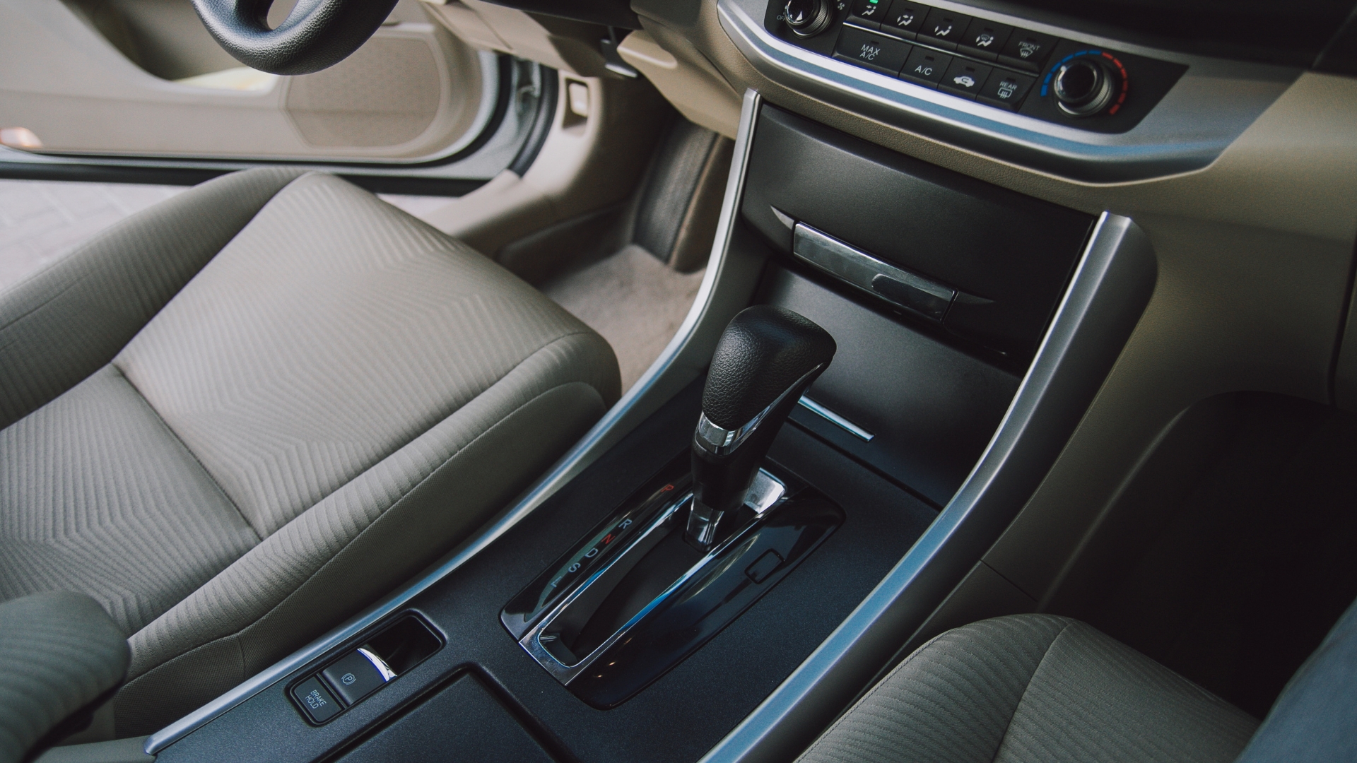 Jak vybrat olej do automatické převodovky?