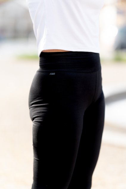 leginy-s-vysokym-pasem