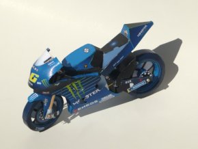 Yamaha YZR-M1 + krmítko