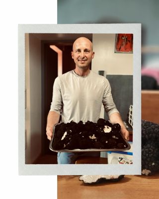 Úlovek lanýžů. Po celodenním hledání jsme doma a vůně lanýžů se nese celým domem. Sledujte, jak se nám krok po kroku daří...