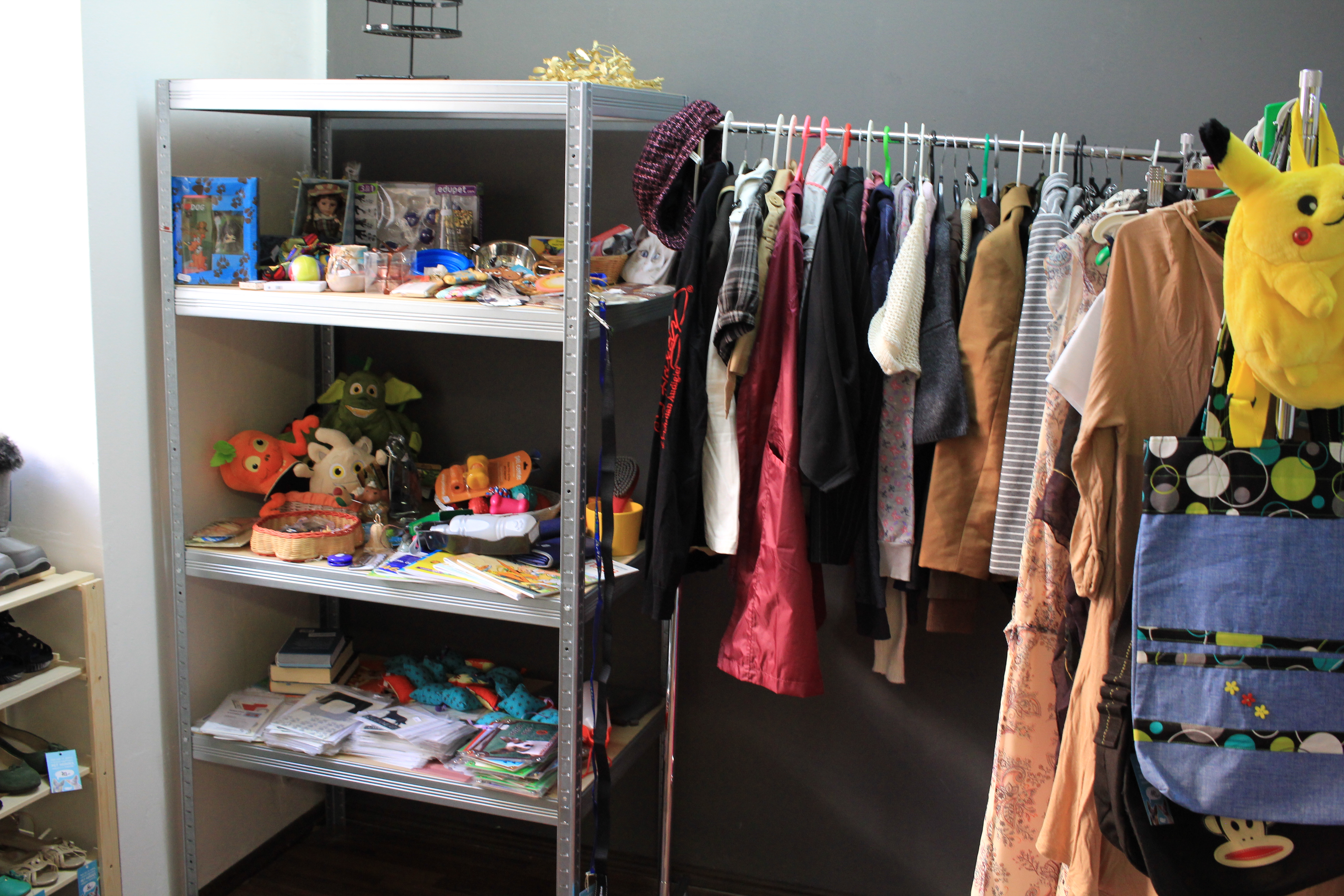 Bazárek na pomoc pejskům a kočičkám v nouzi 19.5.2019