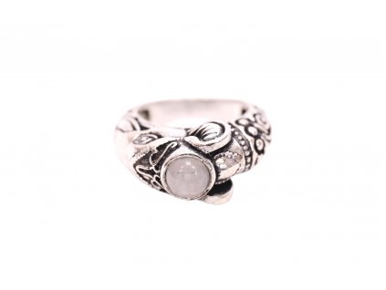 Prsten slon s kamenem stříbrné barvy
