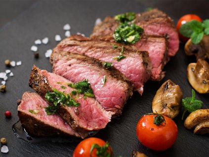 Kurz: Maso a steaky na grilu