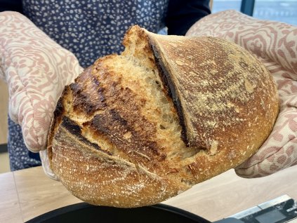 Kurz: Kváskový chléb v Remoska Kitchen