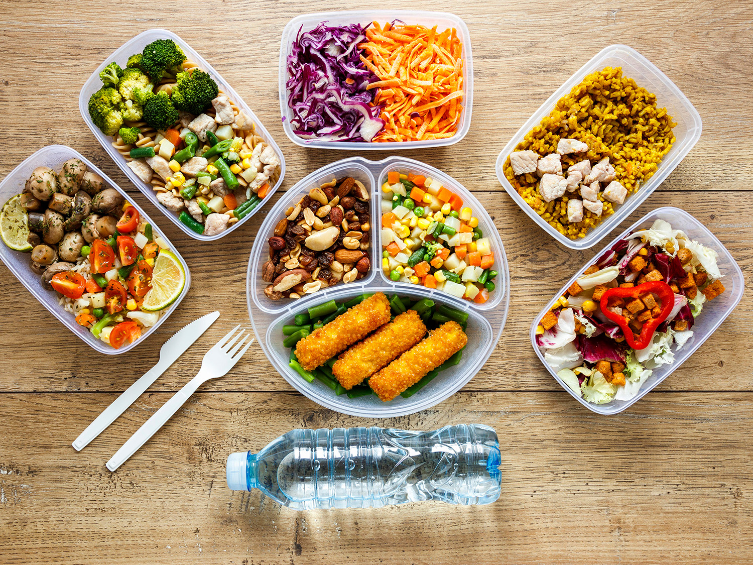 Kurz: Vaříme do krabiček s Honzou Nedomou Termín: Dárkový poukaz bez termínu (termín vybere obdarovaný)