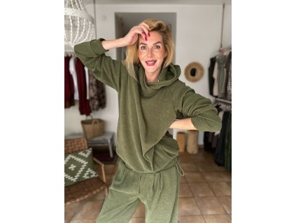 WhatsApp Image 2025 11 28 at 12.07.02