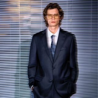 Když se elegance přizpůsobí pohybu. Oblek WoolX od značky Digel s příměsí 2 % elastanu nabízí dokonalou rovnováhu mezi...